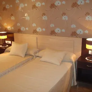 Hotel Chiles, Villanueva Del Arzobispo