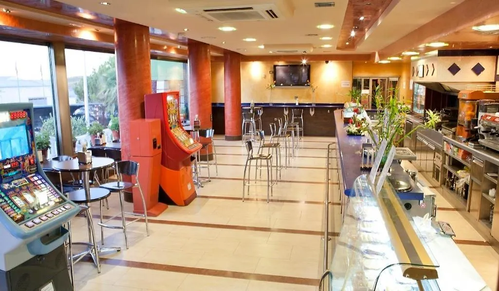 Hotel Torres I Villanueva del Arzobispo 3*,